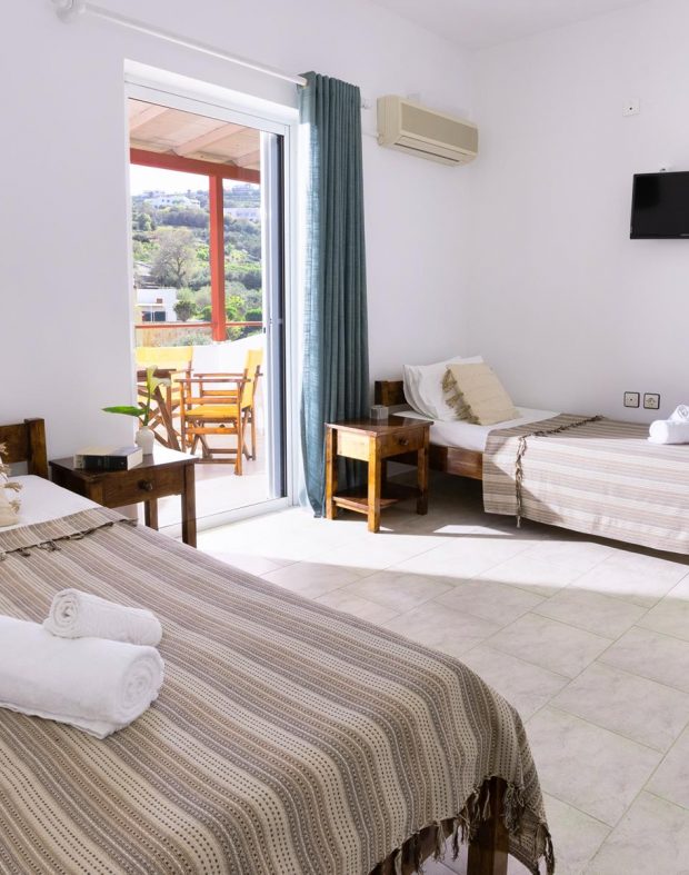 Accommodation In Leros | Emerald Hotel Leros | Leros Greece